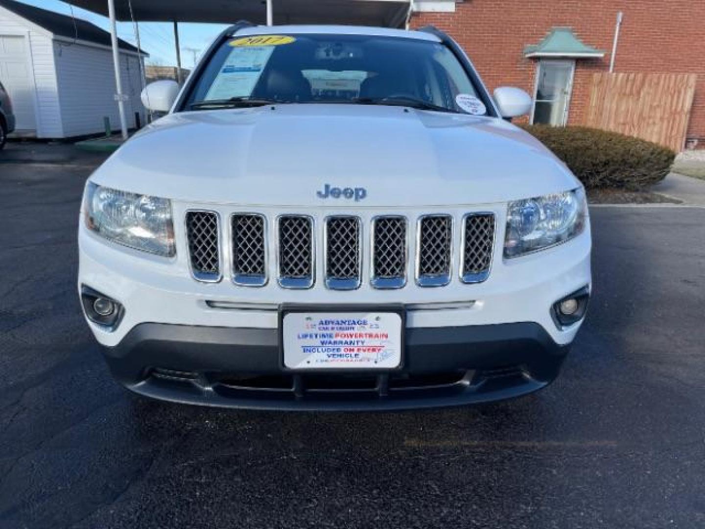 2017 White Knuckle Clear Coat Jeep Compass Latitude 4WD (1C4NJDEB8HD) with an 2.4L L4 DOHC 16V engine, 6-Speed Automatic transmission, located at 1184 Kauffman Ave, Fairborn, OH, 45324, (937) 908-9800, 39.807072, -84.030914 - Photo#3