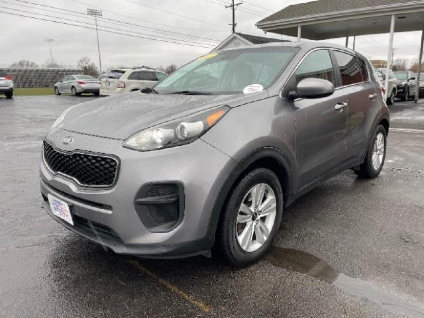 2017 Mineral Silver Kia Sportage LX FWD (KNDPM3ACXH7) with an 2.4L V6 DOHC 24V engine, 6-Speed Automatic transmission, located at 1230 East Main St, Xenia, OH, 45385, (937) 908-9800, 39.688026, -83.910172 - Photo#1