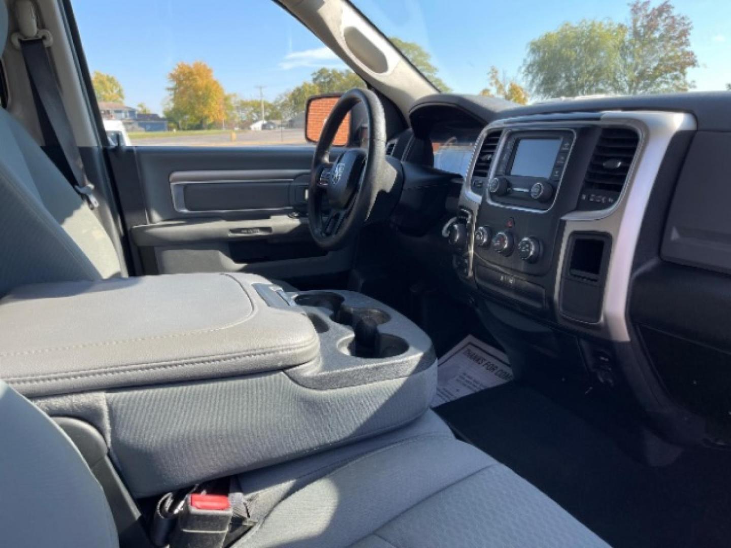 2018 Gray RAM 1500 SLT Crew Cab SWB 4WD (1C6RR7LT8JS) with an 5.7L V8 OHV 16V engine, 8A transmission, located at 1099 N County Rd 25A, Troy, OH, 45373, (937) 908-9800, 40.057079, -84.212883 - Photo#14