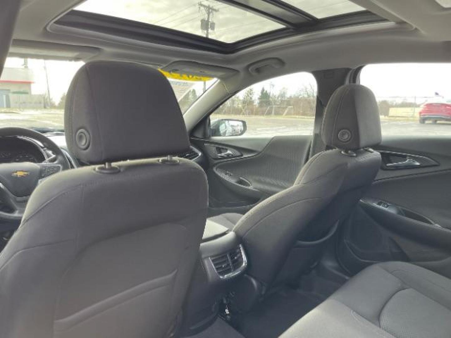 2019 Black Chevrolet Malibu LT (1G1ZD5ST4KF) with an 1.5L L4 DOHC 16V engine, 6-Speed Automatic transmission, located at 1184 Kauffman Ave, Fairborn, OH, 45324, (937) 908-9800, 39.807072, -84.030914 - Photo#8