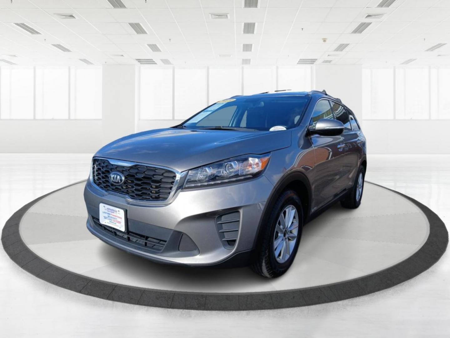 2019 Kia Sorento LX AWD (5XYPGDA30KG) with an 2.4L L4 DOHC 16V engine, 6-Speed Automatic transmission, located at 880 E. National Road, Vandalia, OH, 45377, (937) 908-9800, 39.891918, -84.183594 - Third Row - Photo#7