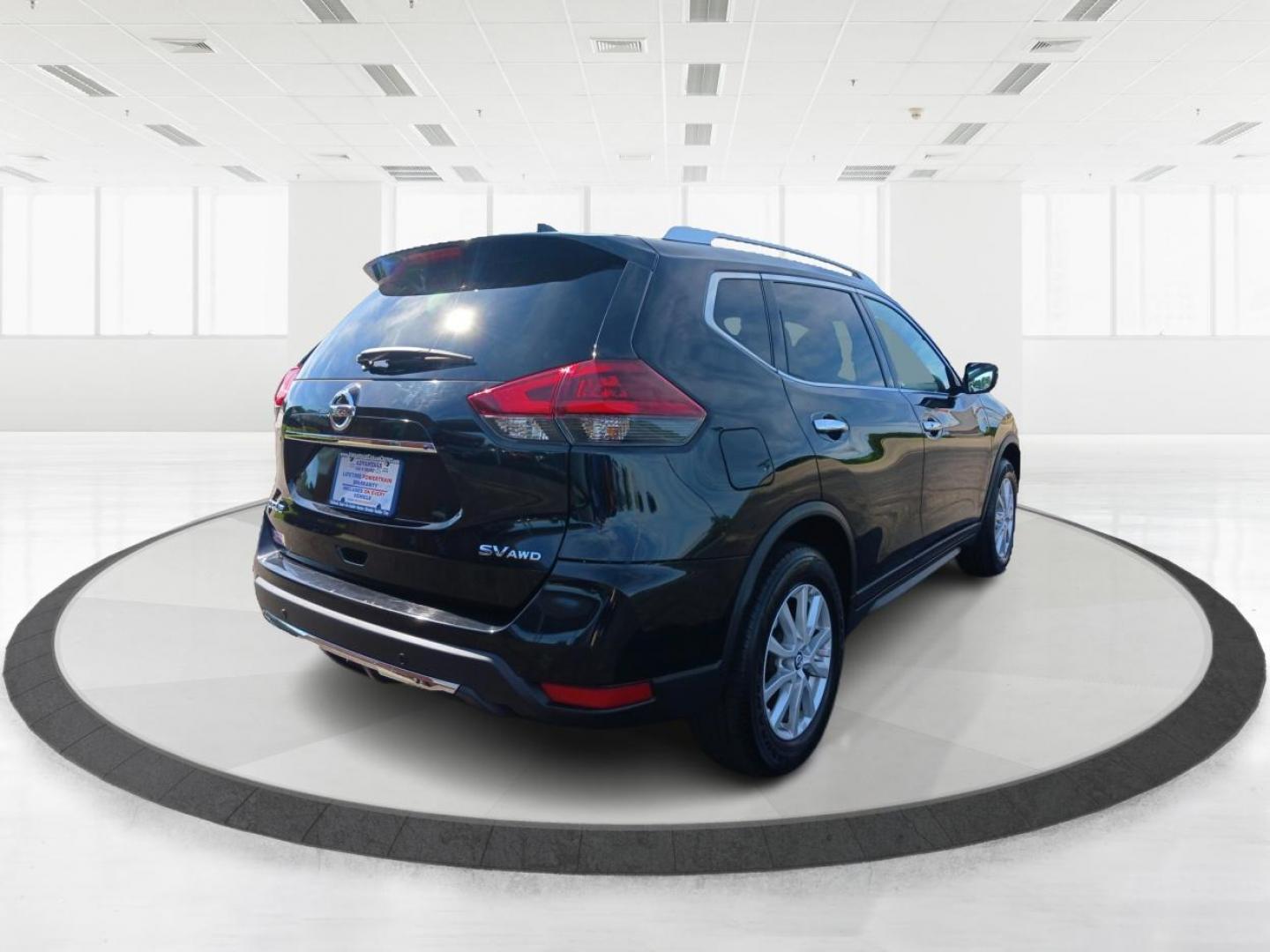 2019 Magnetic Black Pearl Nissan Rogue (KNMAT2MV8KP) with an 2.5L L4 DOHC 16V engine, Continuously Variable Transmission transmission, located at 4508 South Dixie Dr, Moraine, OH, 45439, (937) 908-9800, 39.689976, -84.218452 - Photo#2